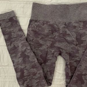 Gymshark seamless camo
